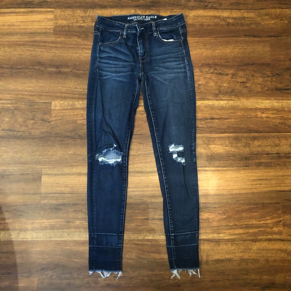 American Eagle Ripped Jean